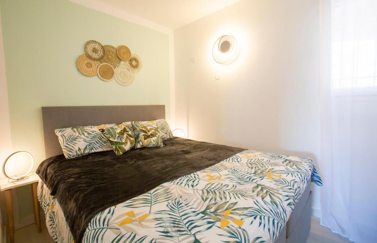 Apartament La Vie Est Belle Gassin Zewnętrze zdjęcie