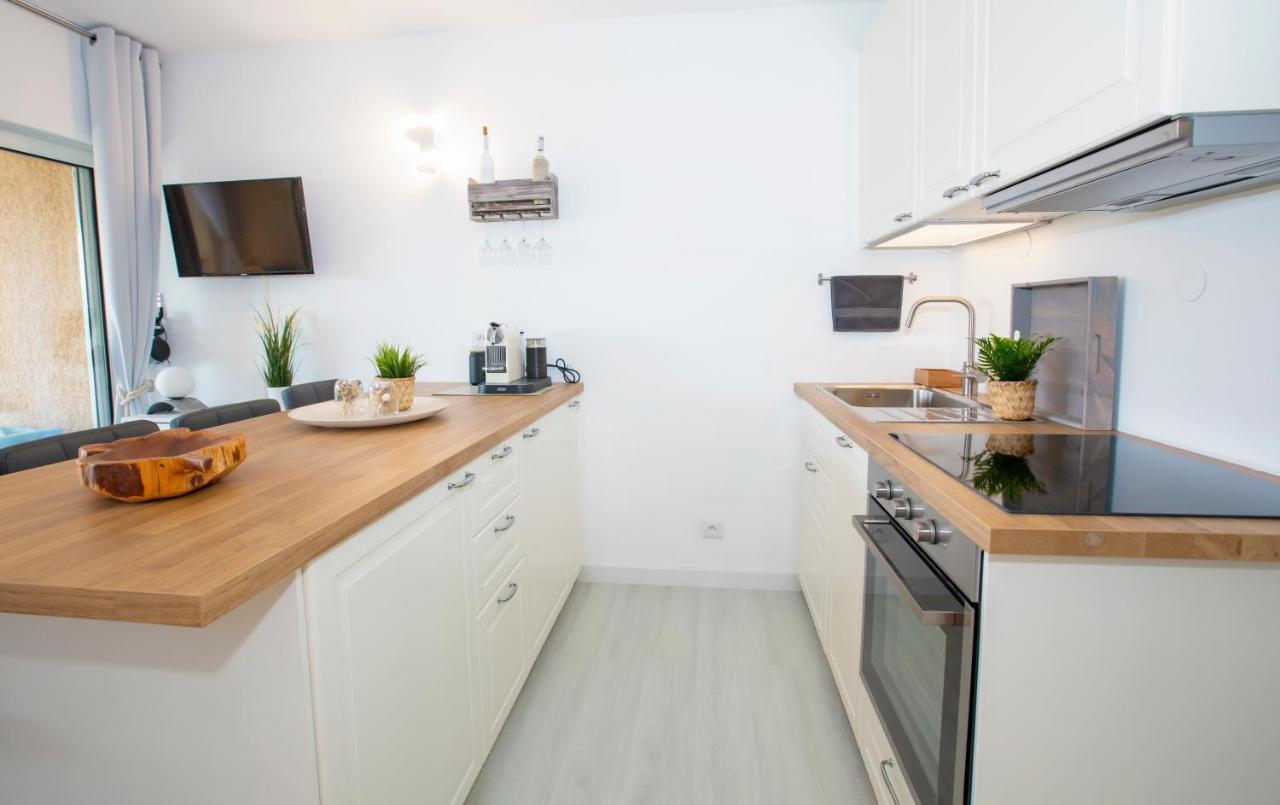Apartament La Vie Est Belle Gassin Zewnętrze zdjęcie