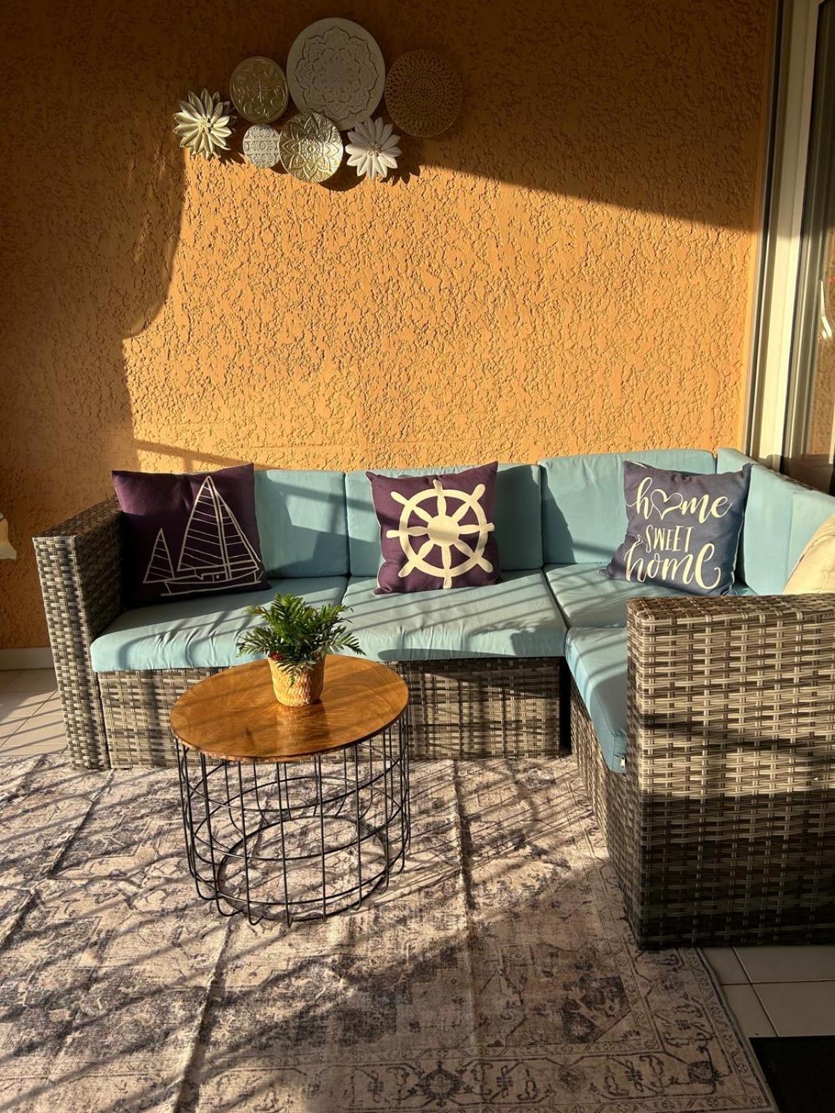 Apartament La Vie Est Belle Gassin Zewnętrze zdjęcie
